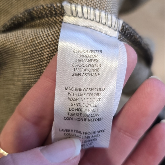 beach lunch lounge Button Down - Picture 7 of 8